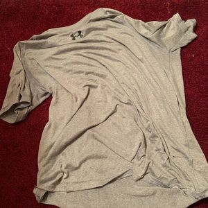 Under armour grey shirt